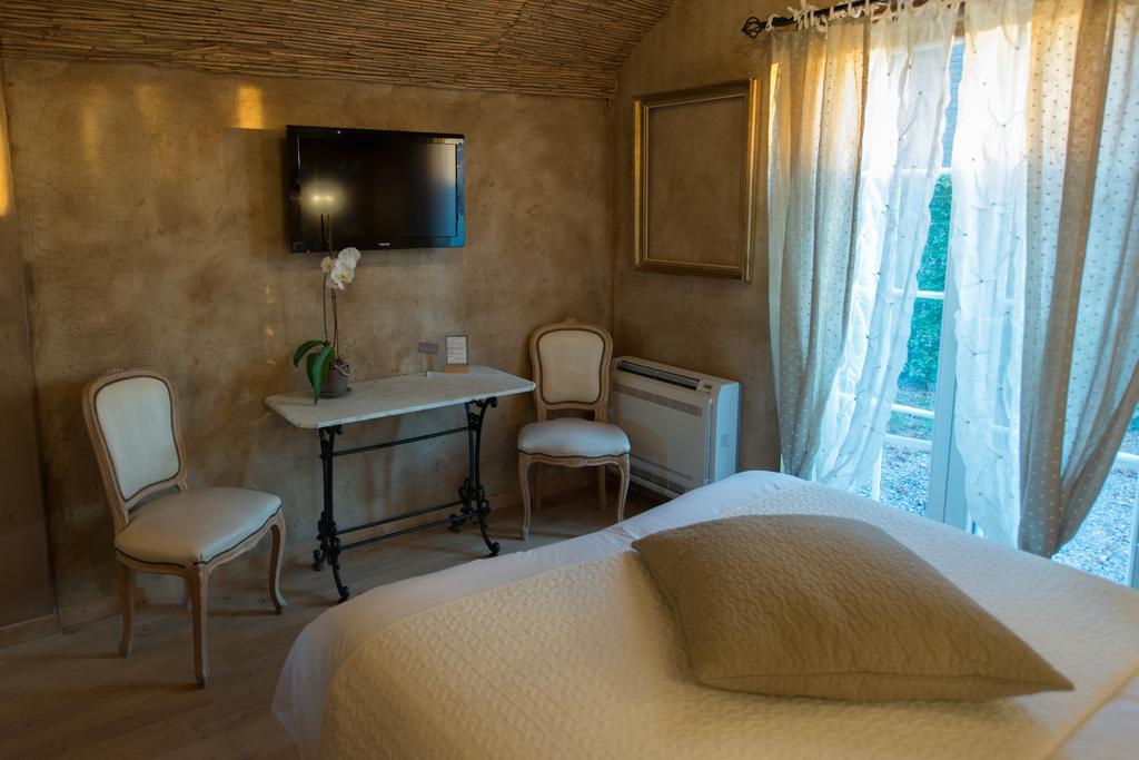 Les Chambres du Vivier, chambres d'hôtes et gîte - à 100m - Durbuy Quarto foto